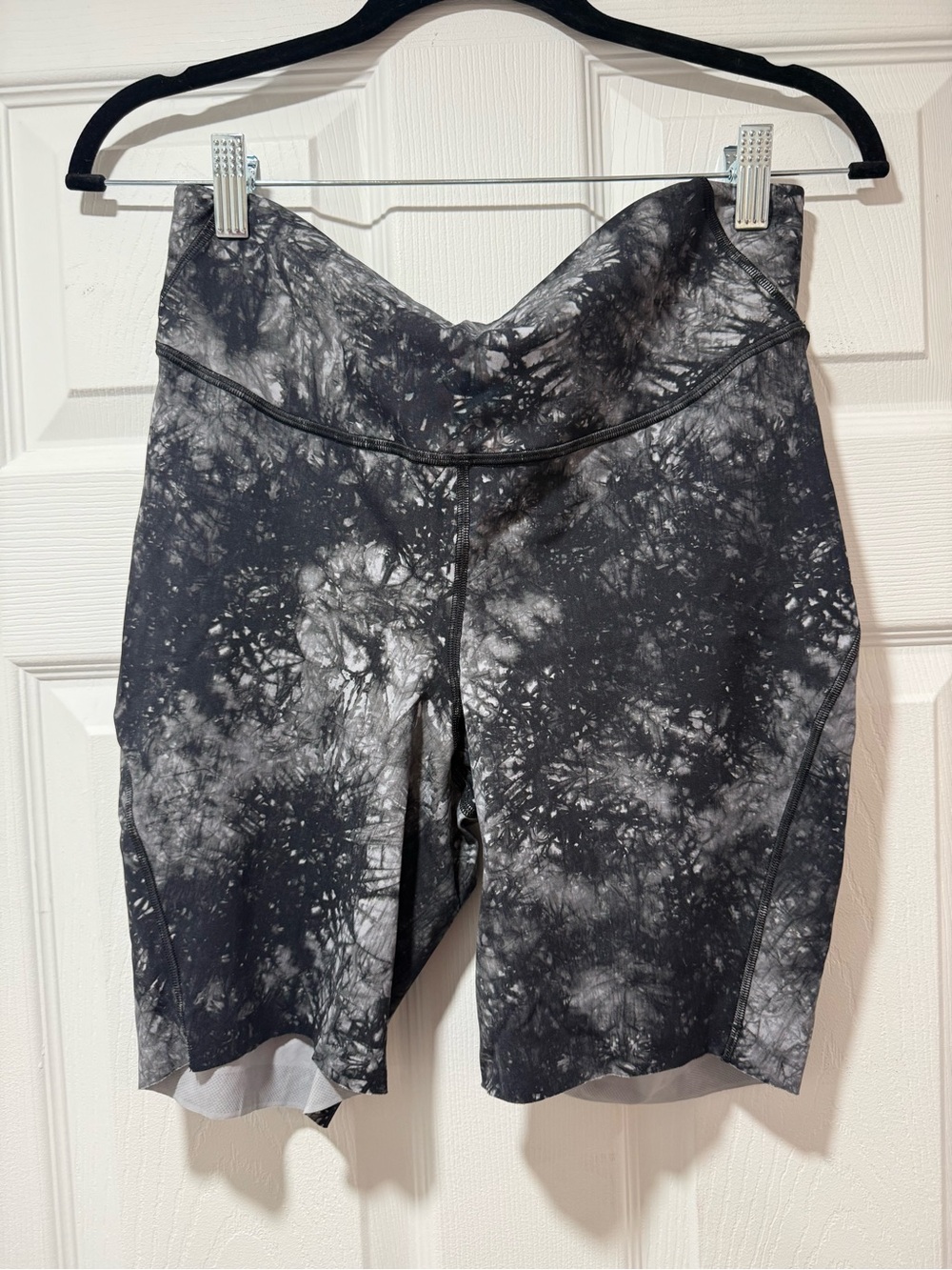 Lululemon Base Pace High-Rise Short 8”